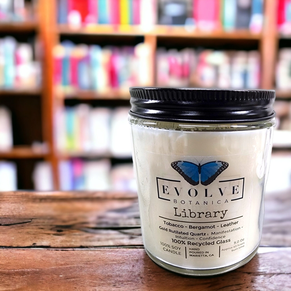 Wood Wick Crystal Soy Candle - Library (Rutilated Quartz)-4