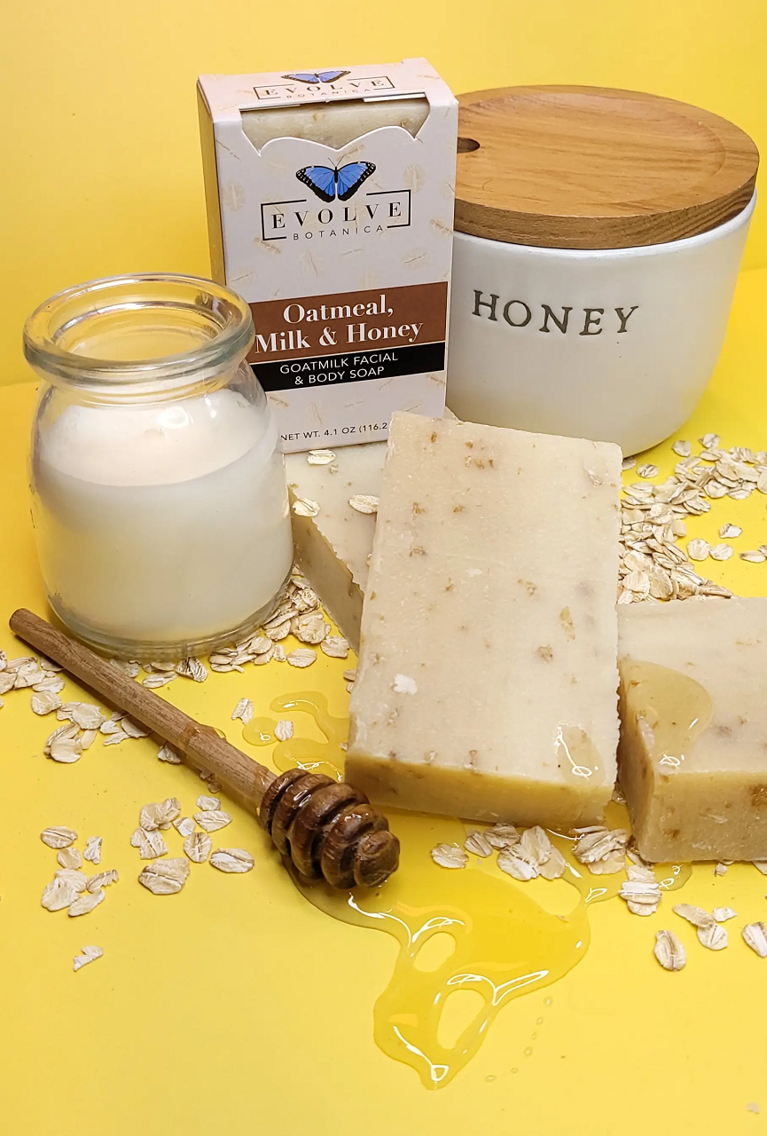 Standard Soap - Oatmeal Milk & Honey (Goatmilk Facial & Body Soap)-4