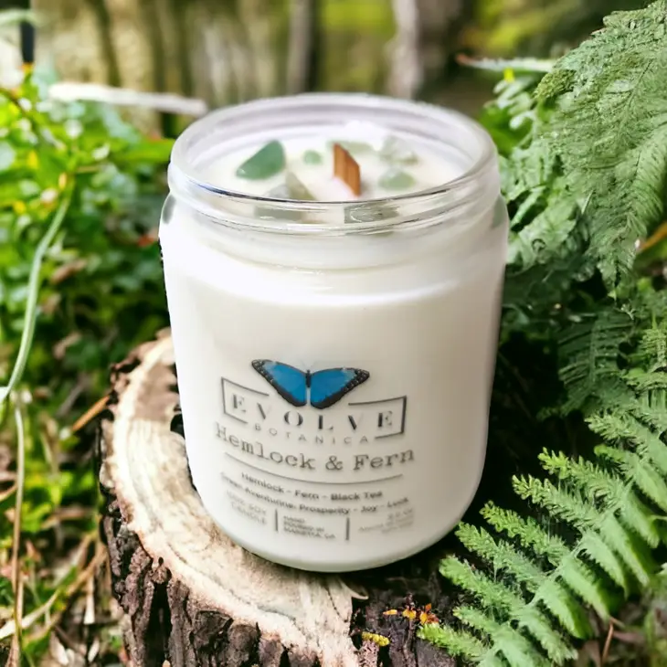 Wood Wick Crystal Soy Candle - Hemlock & Fern (Aventurine)-0